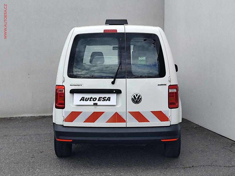 Volkswagen Caddy (2020) 1.4TGi BOTT, AC, +pneu - fotka 5 z 24