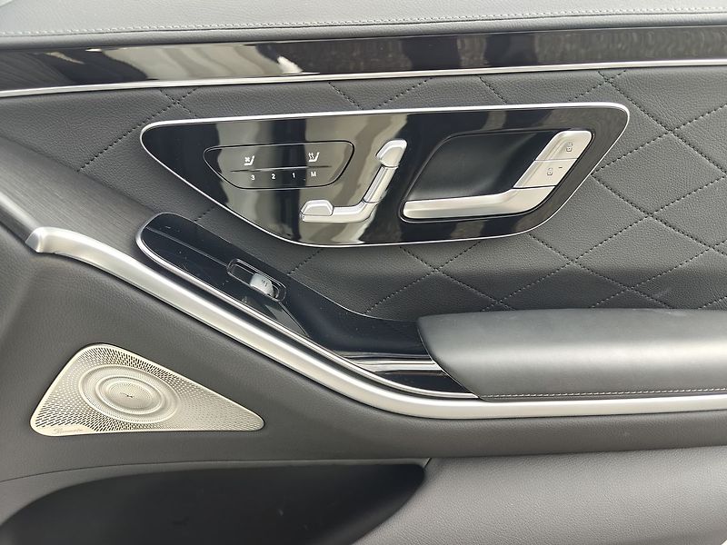 Mercedes-Benz Třídy S 400 d AMG 4MATIC LONG - fotka 16 z 28