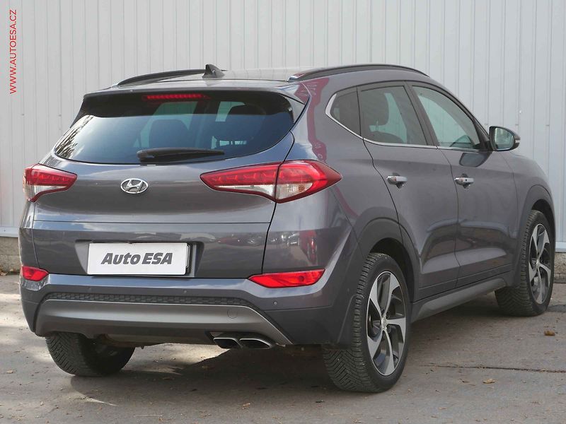 Hyundai Tucson (2015) 2.0CRDi 4x4, 1.maj,ČR, AT - fotka 4 z 30