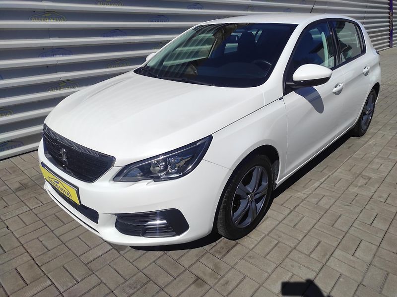 Peugeot 308 1,2 PureTech 81kw,Po SERVISU!! - fotka 6 z 29