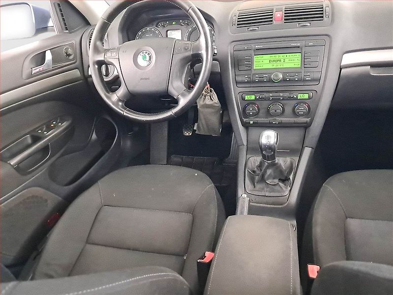 Škoda Octavia (2008) Ambiente 2.0 TDI, Eko.zaplacen - fotka 7 z 18