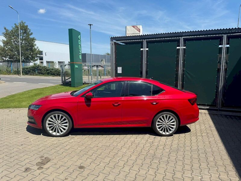 Škoda Octavia (2021) STY TS 110/1.5 M6F - fotka 16 z 20