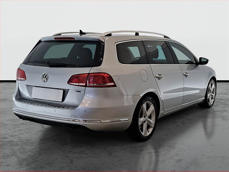 Volkswagen Passat (2011) Highline 2.0 TDI, Eko.zaplacen - fotka 5 z 18
