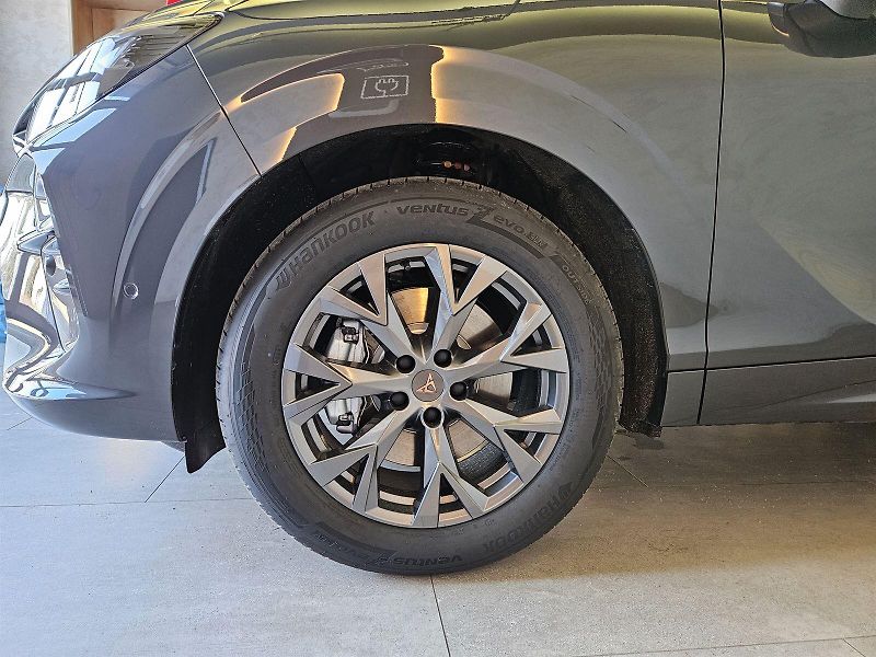 Cupra Terramar (2026) 2.0 TSI 204k DSG 4WD - fotka 6 z 15