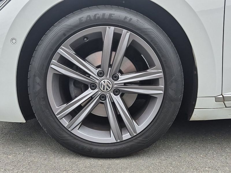 Volkswagen Arteon R-Line 2.0 TSi 140 kW DSG - fotka 24 z 25