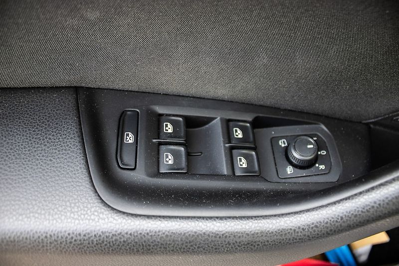 Volkswagen Passat - fotka 15 z 32