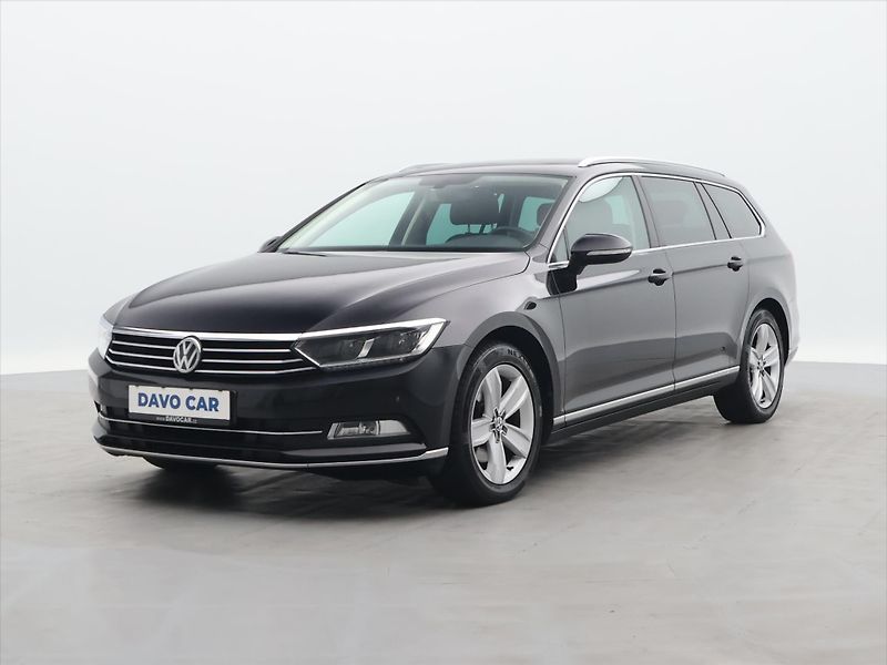 Volkswagen Passat 1,6 TDI Highline Tažné Panoram - fotka 3 z 37