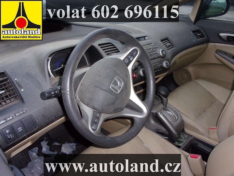 Honda Civic (2006) VOLAT 602 696115 - fotka 4 z 6