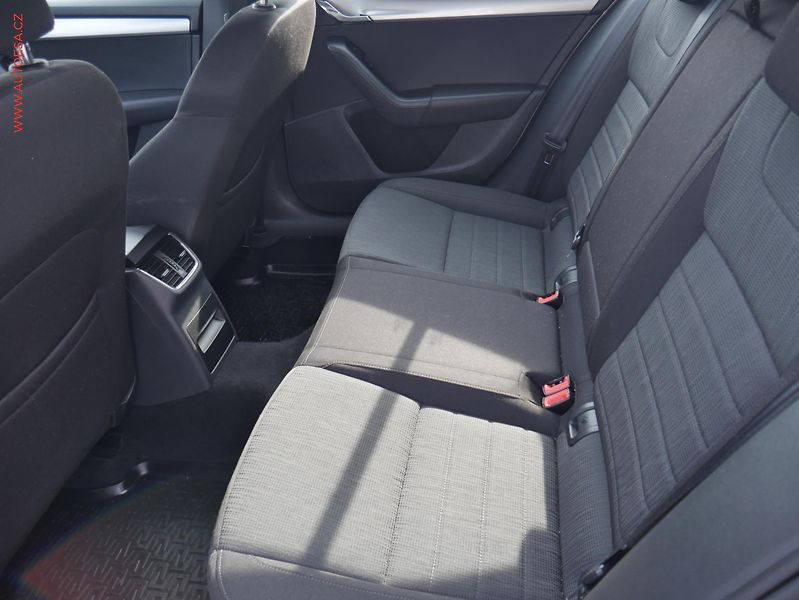 Škoda Octavia (2016) 1.6TDi, ČR, GreenLine - fotka 10 z 17