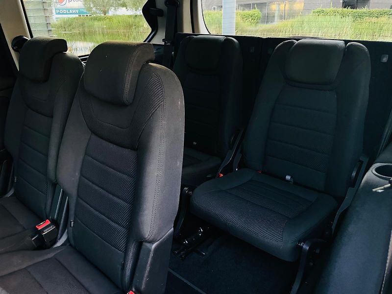 Ford Galaxy 2.0TDCi MAN 7MÍST KAMERA TAŽNÉ - fotka 33 z 45