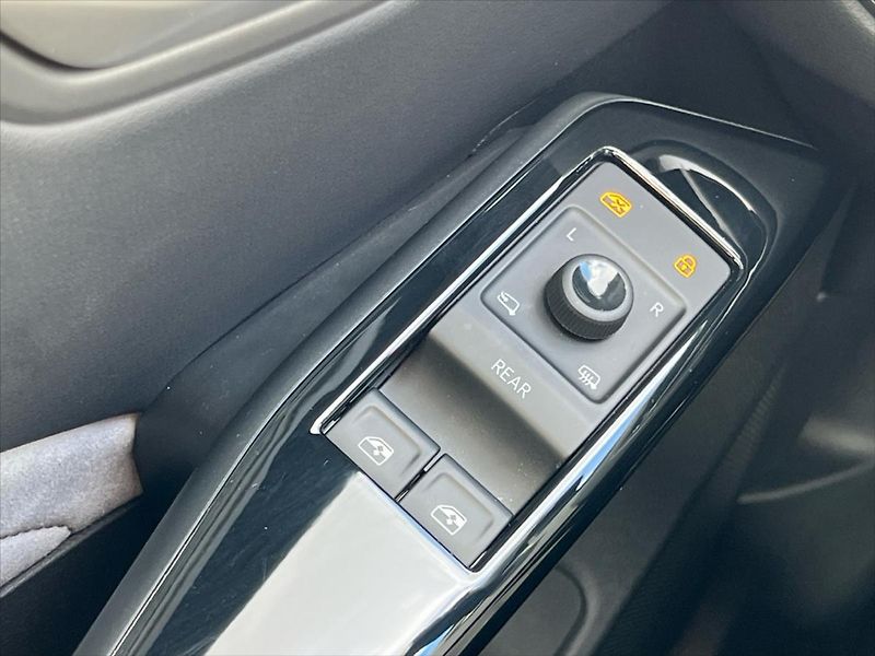 Volkswagen ID.3 1,0 150kW 77kWh PRO S - fotka 20 z 32