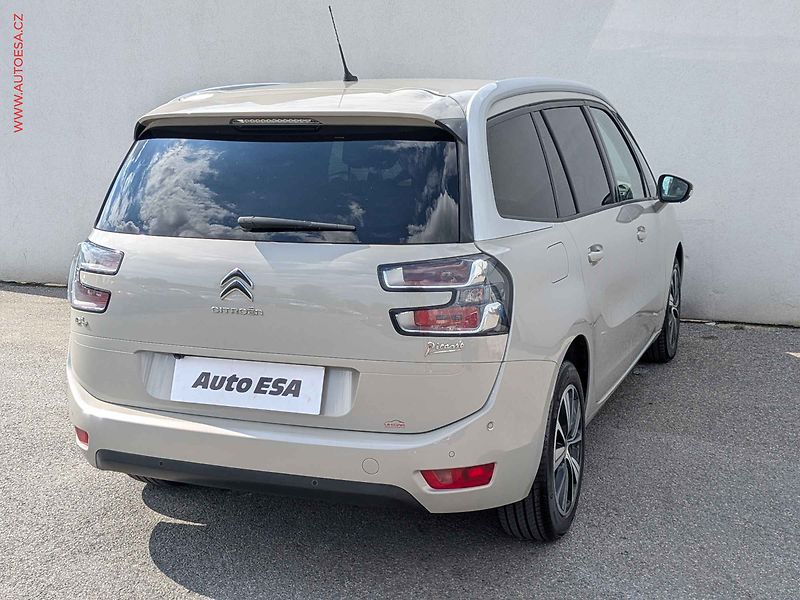 Citroën Grand C4 Picasso (2018) 1.6HDi, ČR, Feel, AT - fotka 4 z 17