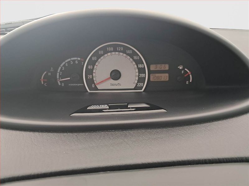 Hyundai Matrix (2010) 1.6, po STK, slušný stav - fotka 11 z 14