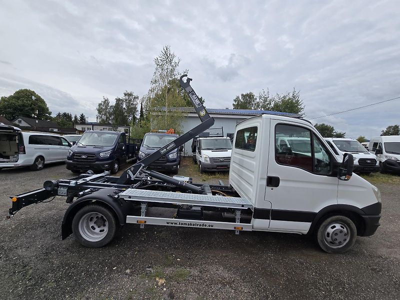 Iveco Daily (2012) Hákový nosič - fotka 3 z 15