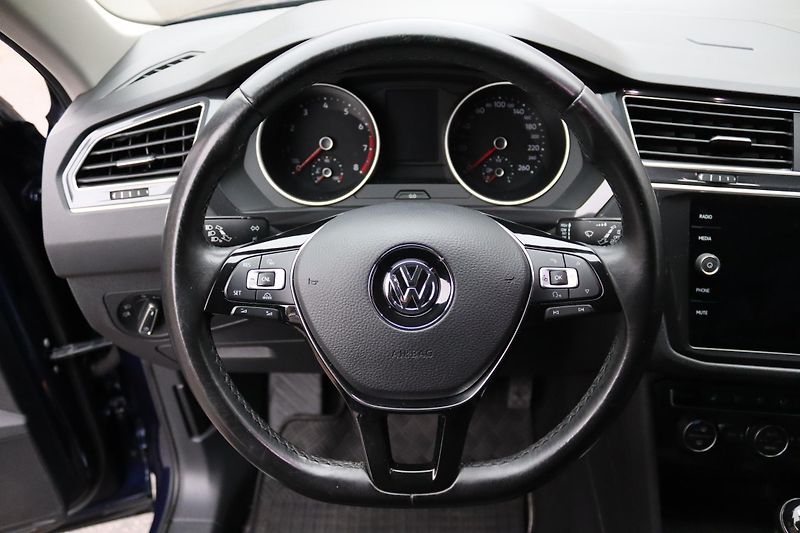 Volkswagen Tiguan 1.4TSI 110kW ČR 1 MAJITEL - fotka 24 z 50