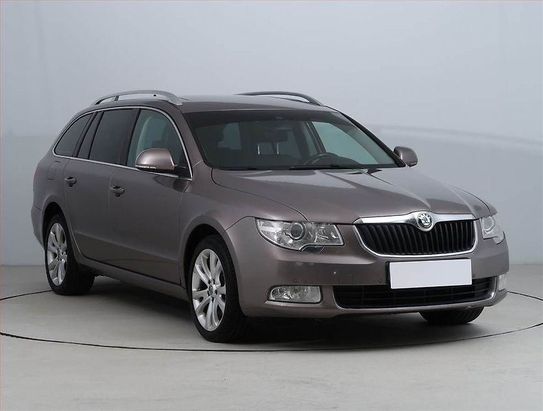 Škoda Superb (2010) Elegance 2.0 TDI, 4X4 - fotografie inzerátu