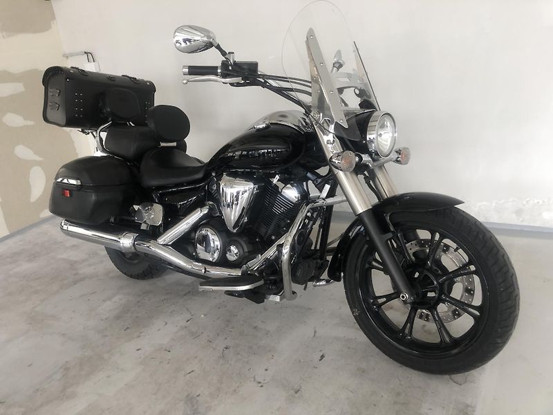 Yamaha XVS 950 A Midnight Star - fotka 2 z 19