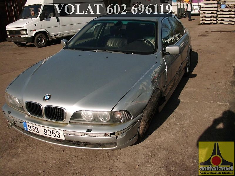 BMW Řada 5 (2003) VOLAT 602 696119 - fotka 2 z 8