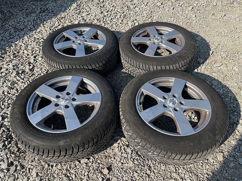Ford Focus 2.0 ST-Line, manuál, ROZVODY - fotka 41 z 48