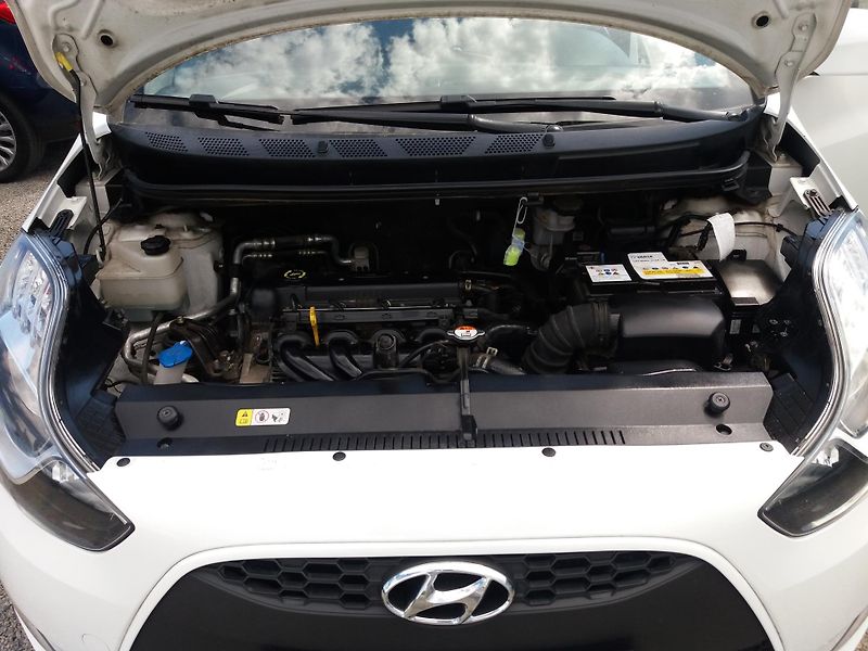Hyundai ix20 1.6i,92kW,TAŽNY,VÝHŘEV.!! - fotka 20 z 20