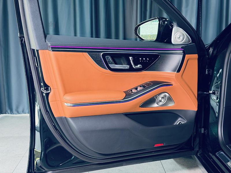 Mercedes-Benz Třídy S (2026) S350d*4M*ADVANCED*BURMESTER  - fotka 13 z 46