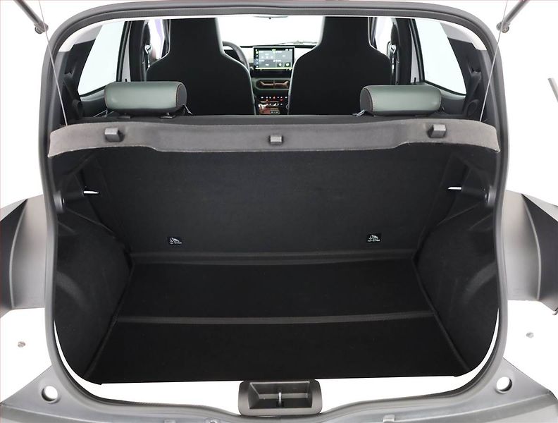Dacia Spring (2025) Electric 65 (27 kWh), Automat - fotka 18 z 20