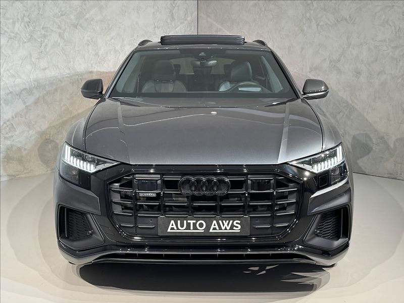 Audi Q8 3,0 TDi  Competition Plus LED - fotka 2 z 48
