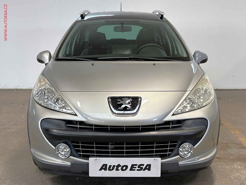 Peugeot 207 (2009) 1.6i, 1.maj, AC, temp - fotka 2 z 14