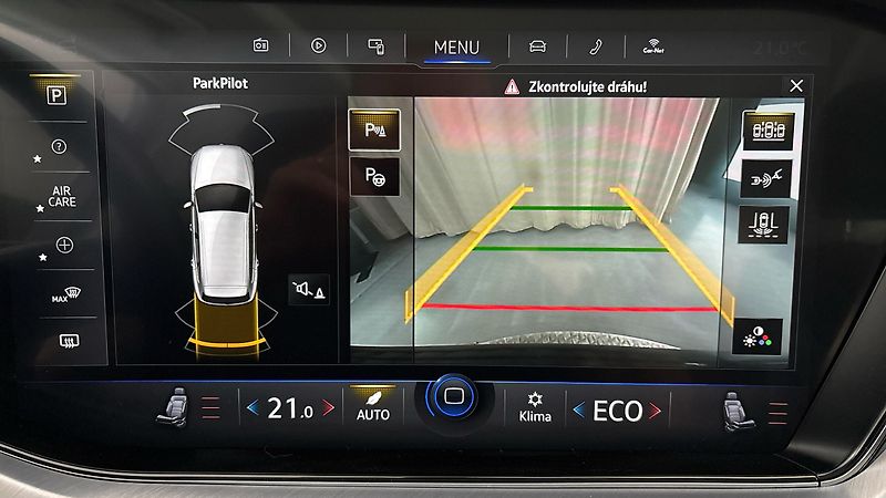 Volkswagen Touareg 3.0 TSI PHEV Tiptronic Eleganc - fotka 12 z 33