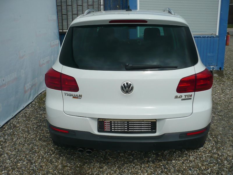 Volkswagen Tiguan 2.0TDI 130Kw 4x4 Klima Navi - fotka 8 z 28