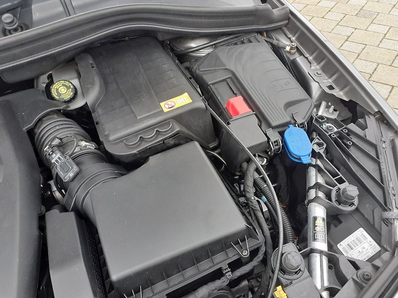 Mercedes-Benz Třídy B (2014) 180 1.5 CDi  AUTOMAT - fotka 30 z 38