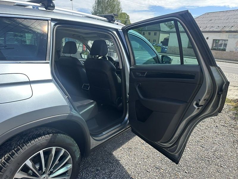 Škoda Kodiaq 2.0 TDi 140kW Style 4x4x DSG - fotka 22 z 28
