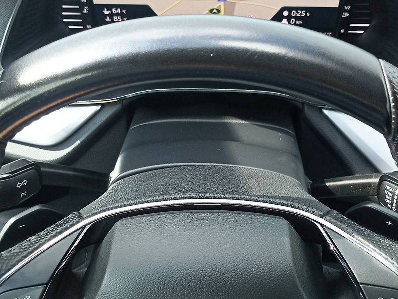 Škoda Octavia (2023) 2.0 TDI DSG Head Up. tažné MAT - fotka 8 z 35