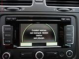 Volkswagen Golf (2011) 1.6 TDi, DSG, navi, park - náhled 16
