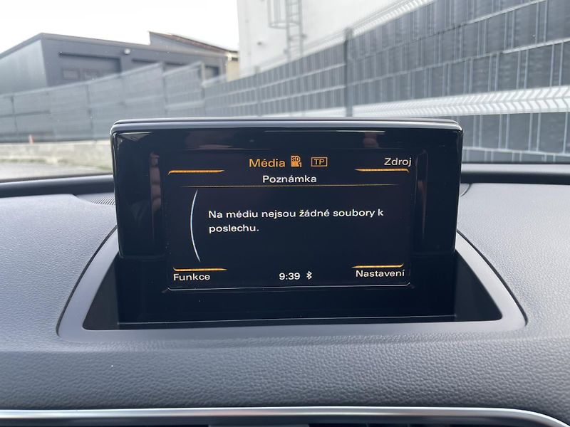 Audi Q3 (2018) 1.4 TFSI 110 kW S Tronic SPORT - fotka 19 z 32
