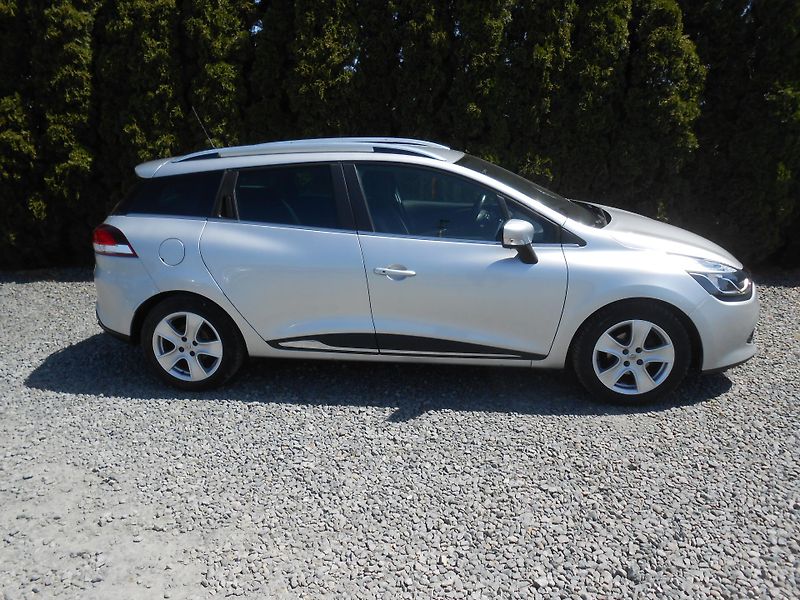 Renault Clio COMBI, 1,5dcI, navi, chrom - fotka 5 z 26