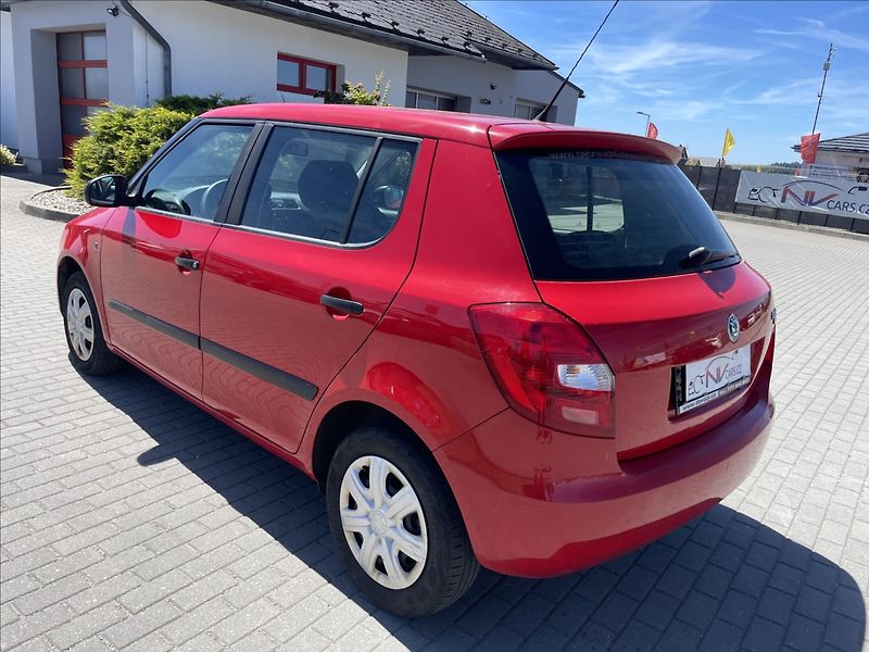 Škoda Fabia 1,4 i 63kw Klima ESP 1maj, po - fotka 29 z 33