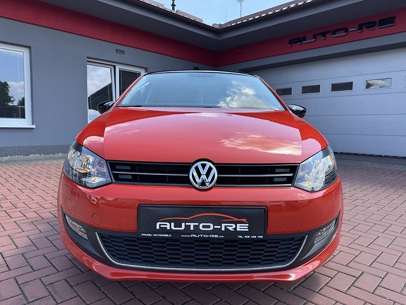 Volkswagen Polo (2011) 1.4i Style Klima Panorama - fotka 5 z 48