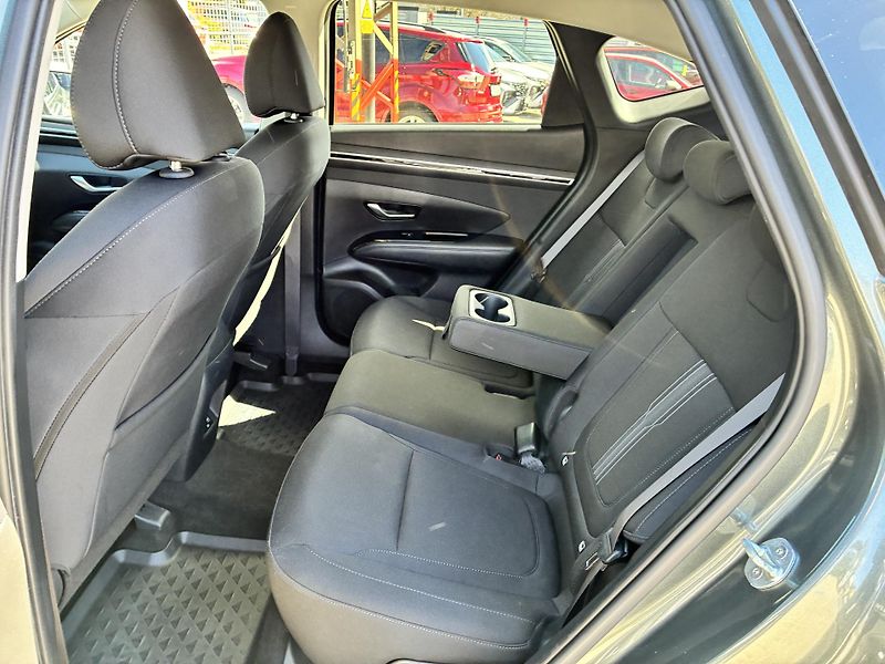 Hyundai Tucson 1,6T-GDi 110kW SMART  - fotka 14 z 27