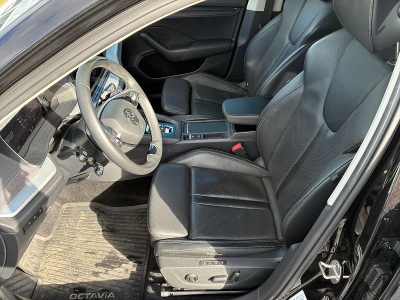 Škoda Octavia (2023) STYLE 2.0TDI 110kW DSG CZ DPH - fotka 7 z 11