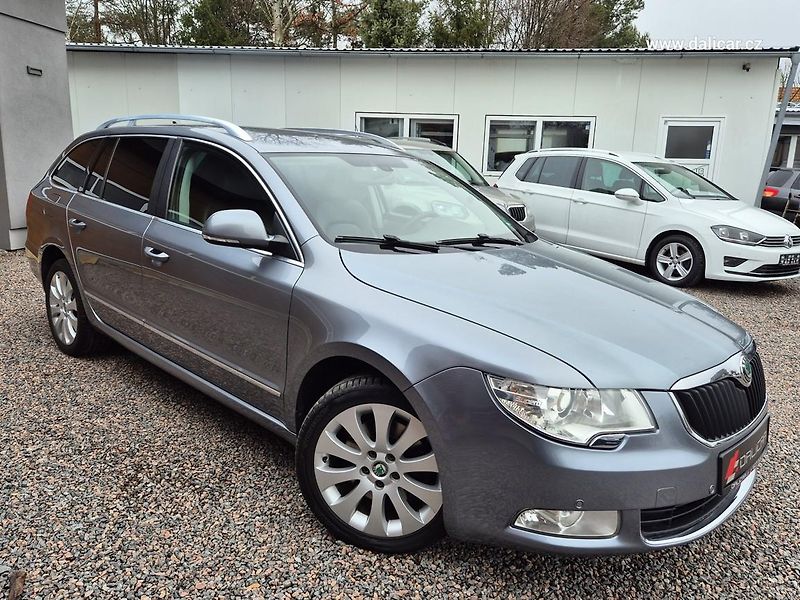 Škoda Superb (2012) 2.0TDi 125KW ELEGANCE XENON - fotka 5 z 50