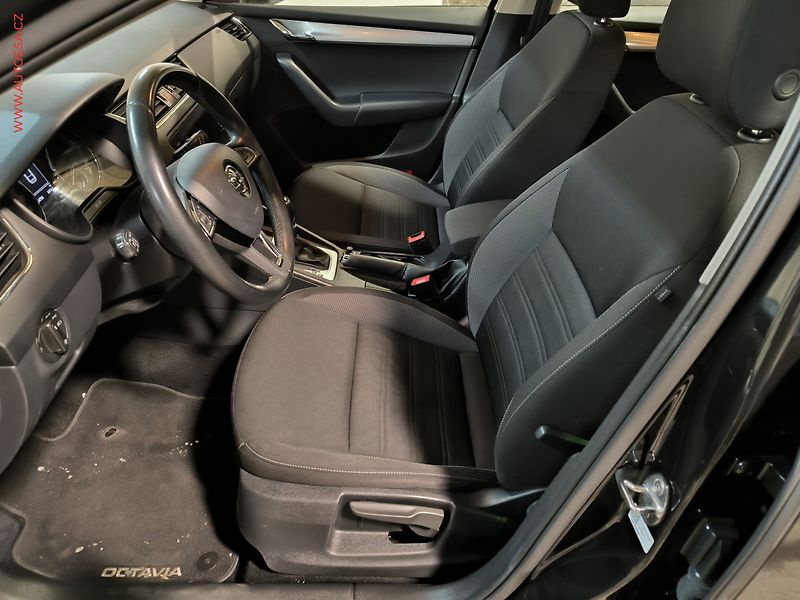 Škoda Octavia (2017) 1.6 TDi, Ambition, DSG - fotka 9 z 17