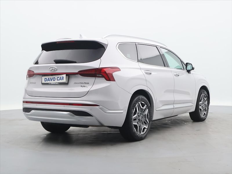 Hyundai Santa Fe 1.6 T-GDI HEV 4x4 CZ Luxury 1. - fotka 7 z 30