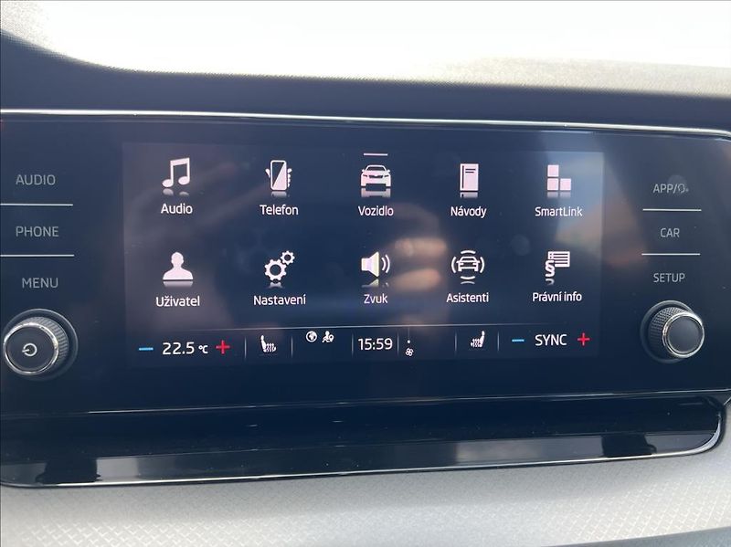 Škoda Octavia 2,0 TDi Ambition LED záruka - fotka 28 z 30