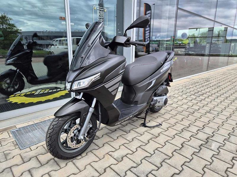 Aprilia SXR 50 (2026) SXR Sport 50 - fotka 8 z 19