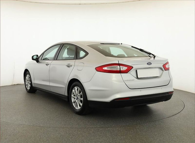 Ford Mondeo (2018) 2.0 TDCI, Serv.kniha, Navi - fotka 4 z 18