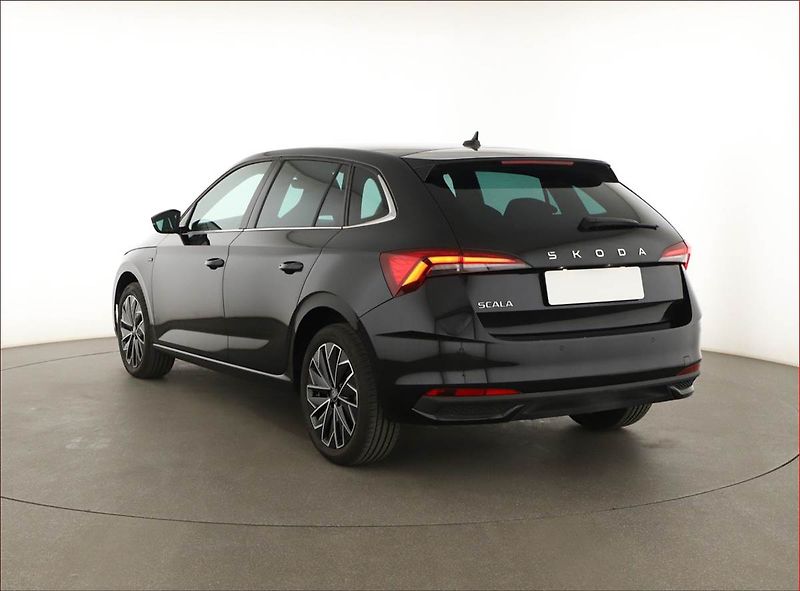 Škoda Scala (2025) 1.0 TSI, Drive, FullLed - fotka 4 z 19