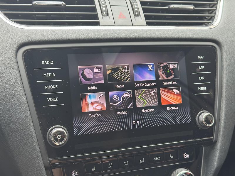 Škoda Octavia (2019) III 1.5TSi DSG Style+, 1.Maj - fotka 35 z 51