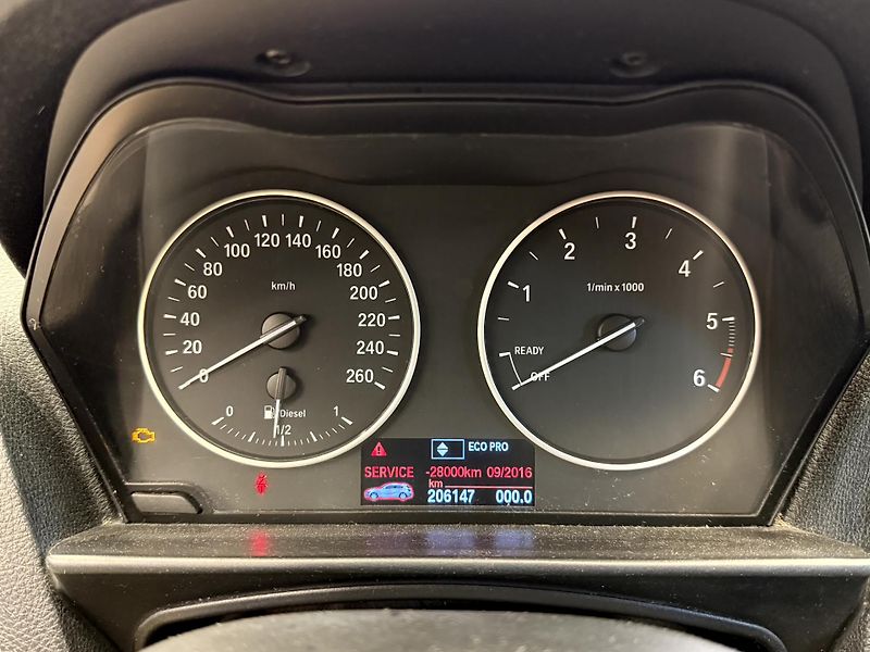 BMW Řada 1 116D 1.6D 85kW - fotka 8 z 13