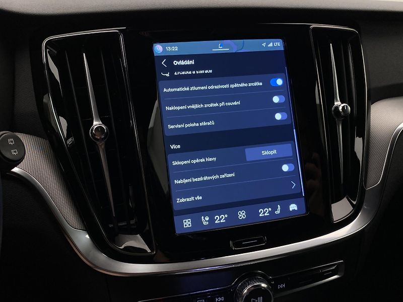 Volvo V60 CC B5 AWD BRIGHT PLUS AUT  - fotka 48 z 58